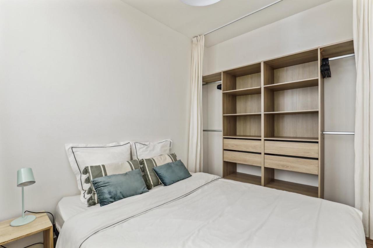 Cozy 2-bedroom Near Montmartre * Parijs